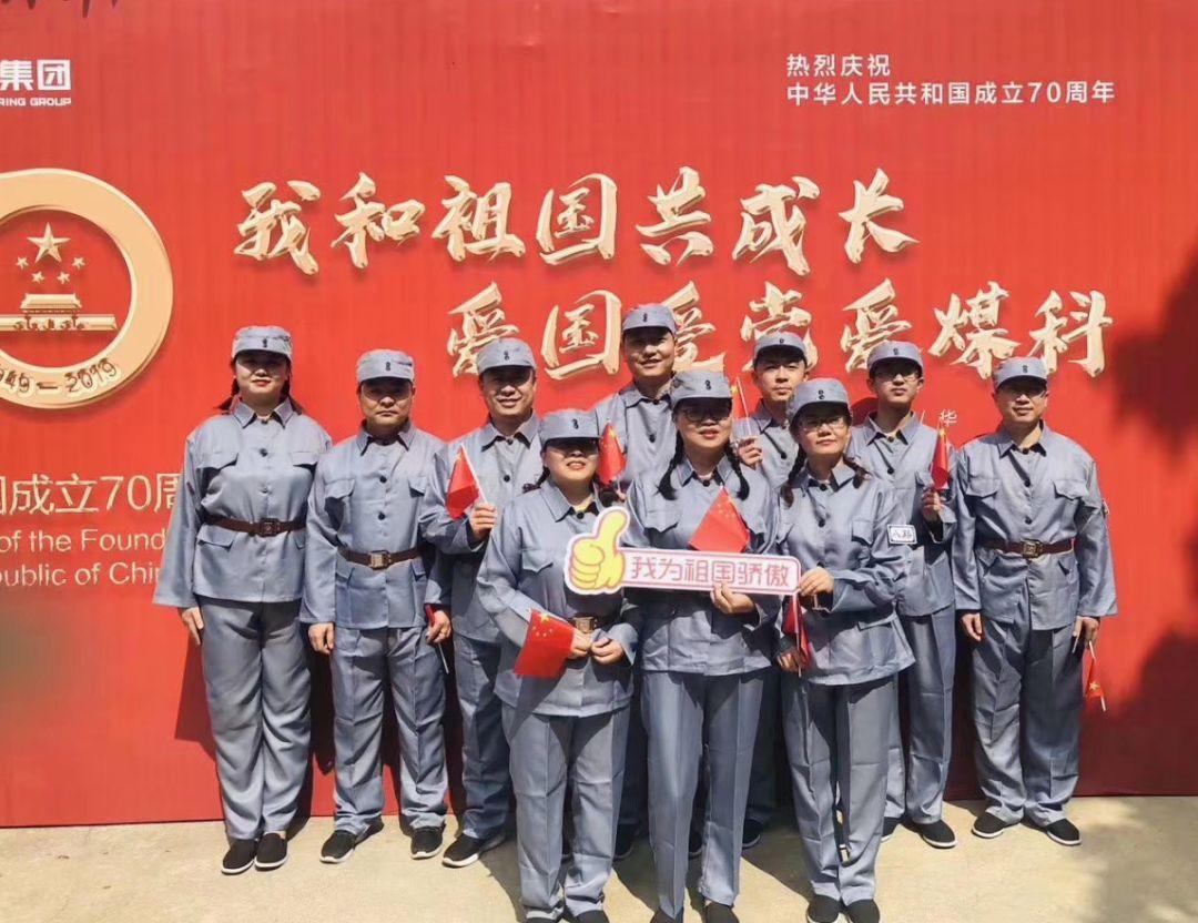 甜美奥莉暑假逛街